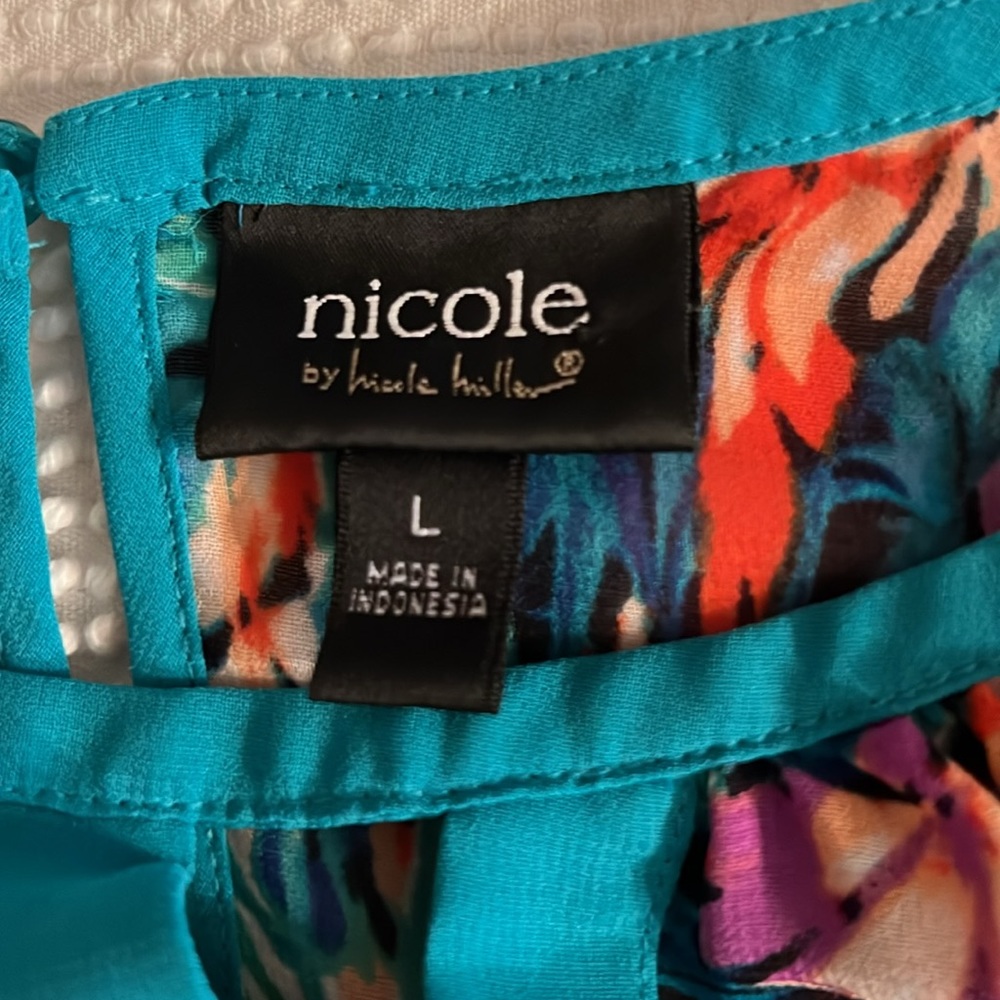Nicole by Nicole Miller Sheer Top - Picture 6 of 8